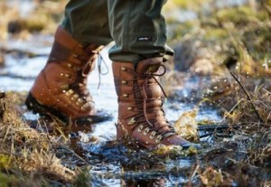 Choosing the Right Hunting Boots for All Weather Conditions